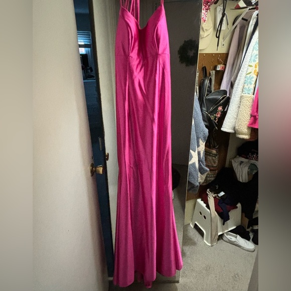 Faviana Pink Satin Scoop Neck Dress With Lace Up Back - Picture 6 of 6